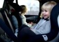 Vrei sa cumperi scaunul auto pentru copil? Iata ce sa urmaresti
