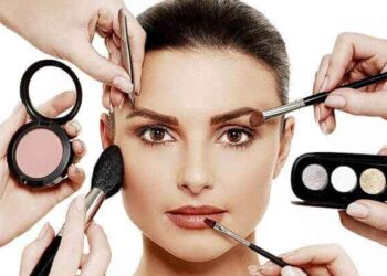 De ce sa cumperi cosmetice online?