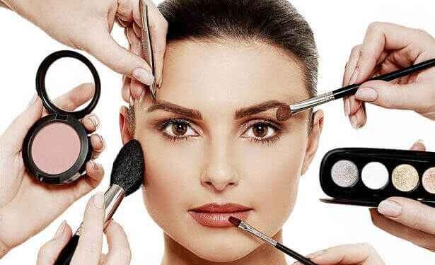 De ce sa cumperi cosmetice online?